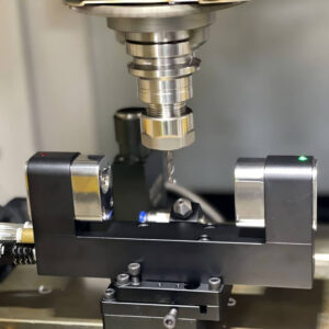 Lathe accessory laser tool setter